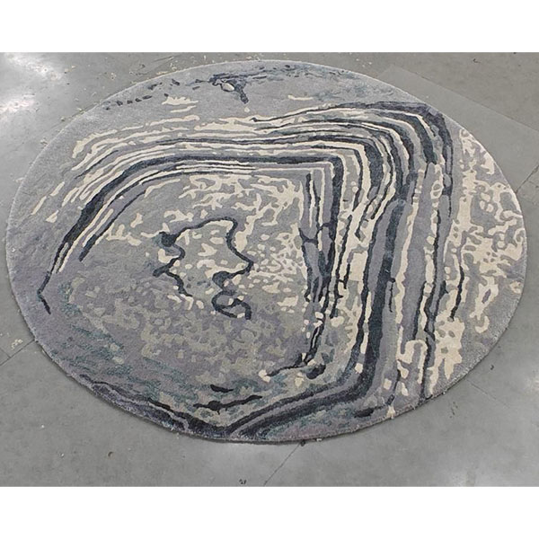 Handtufted carpet in New Zealand; wool and bamboo Silk